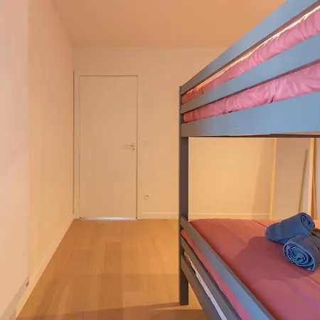 Apartment Luxury 2 Bedrooms Apartment With Harbor View And Free Parking *