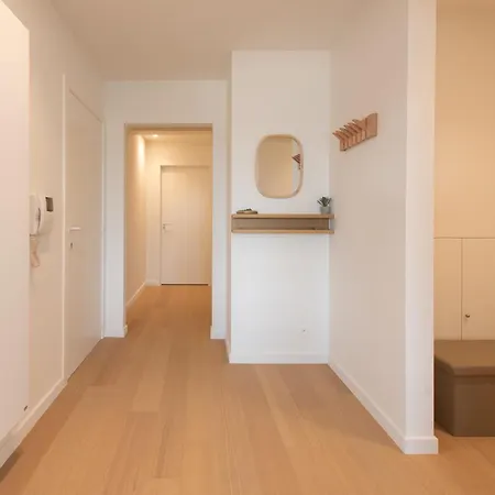 Apartment Luxury 2 Bedrooms Apartment With Harbor View And Free Parking *