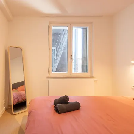 Luxury 2 Bedrooms Apartment With Harbor View And Free Parking Apartment *