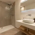 Luxury With Marina View And Free Parking